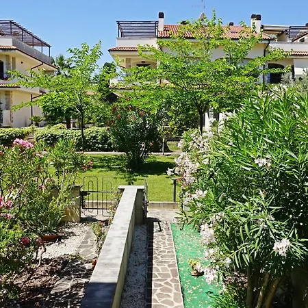 Casa Micaene Pineto