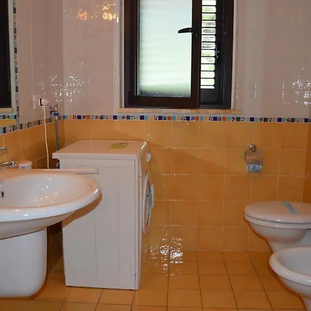 Casa Micaene Apartmán Pineto