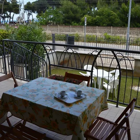 Casa Micaene Pineto